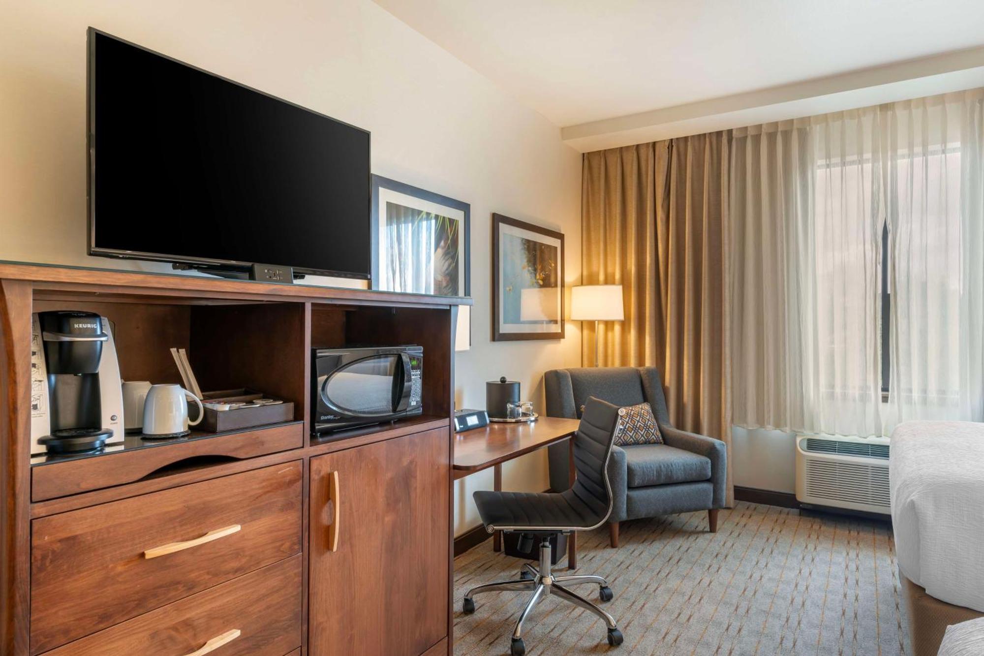 Best Western Premier Boulder Falls Inn Lebanon Esterno foto