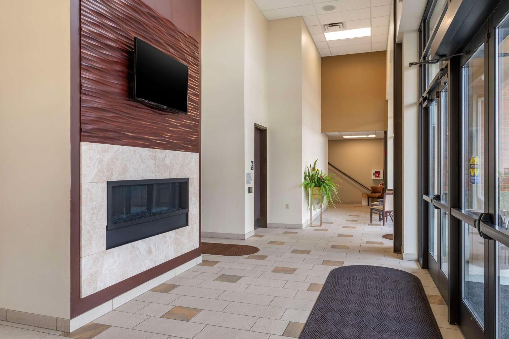 Best Western Premier Boulder Falls Inn Lebanon Esterno foto